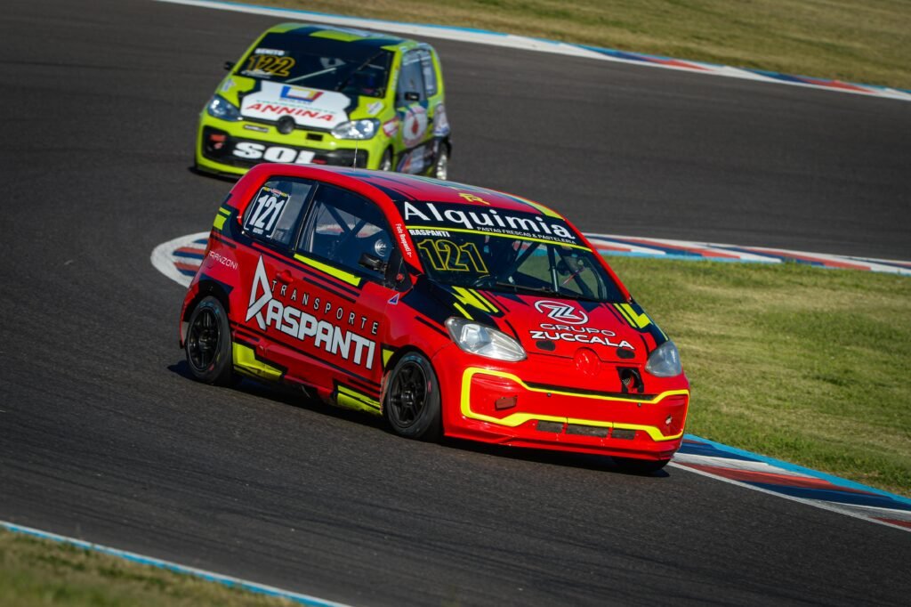 Clase 2 del Turismo Pista: Juan Cruz Paulides marcó el ritmo del viernes 2 Raspanti fue el más rápido en los entrenamientos de la Clase 2 del Turismo Pista