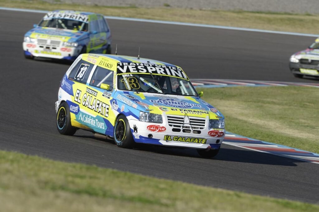 Clase 1 del Turismo Pista: Bull, Collodoro y Possiel los ganadores del sábado en Termas 2 Bull fue el ganador de la serie 1 de la Clase 1 del Turismo Pista