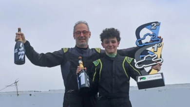 Karim y Malek Fara en el podio de la segunda final de la F4 NG