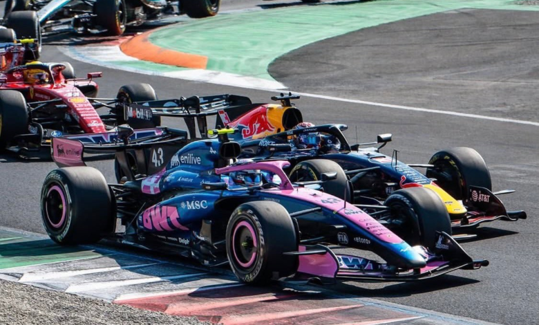 Los Alpine girando en Monza