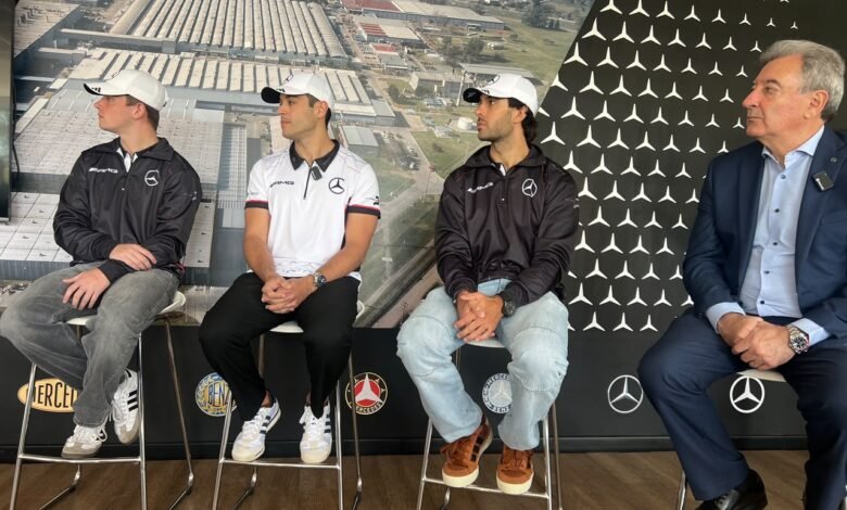 Mercedes-Benz apuesta por el automovilismo y la industria nacional 1 La conferencia de prensa en la planta de Mercedes-Benz