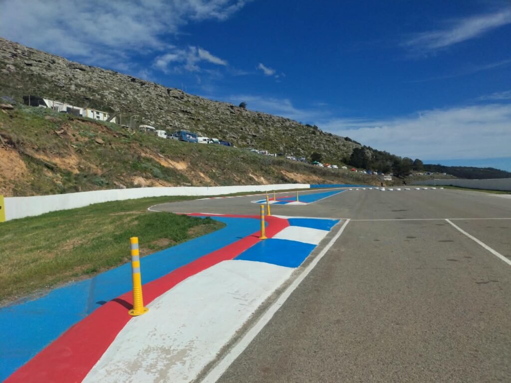 El Juan Manuel Fangio de Balcarce vuelve a rugir 3 El autódromo Juan Manuel Fangio de Balcarce vuleve a la actividad