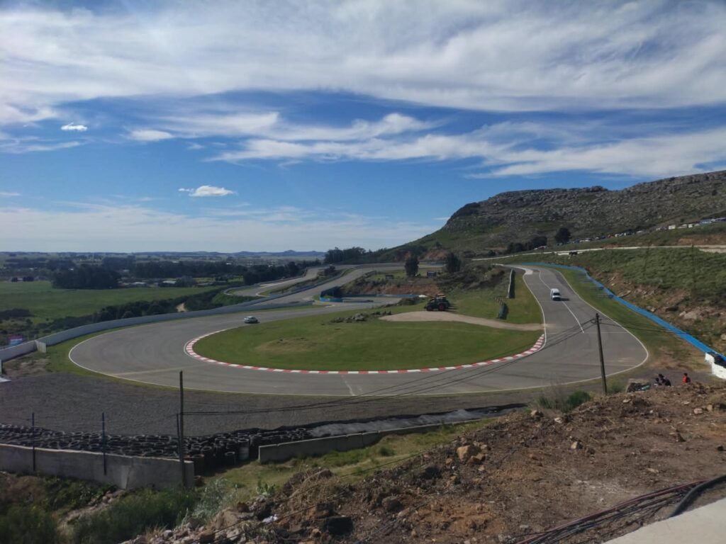 El Juan Manuel Fangio de Balcarce vuelve a rugir 2 El autódromo Juan Manuel Fangio de Balcarce vuleve a la actividad