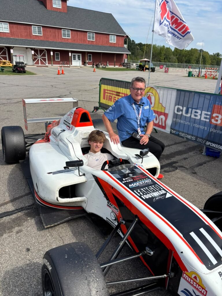 Nuevo podio de Lázaro Bainotti en Virginia 2 Lázaro Bainotti en su auto de la Ligier Junior Formula