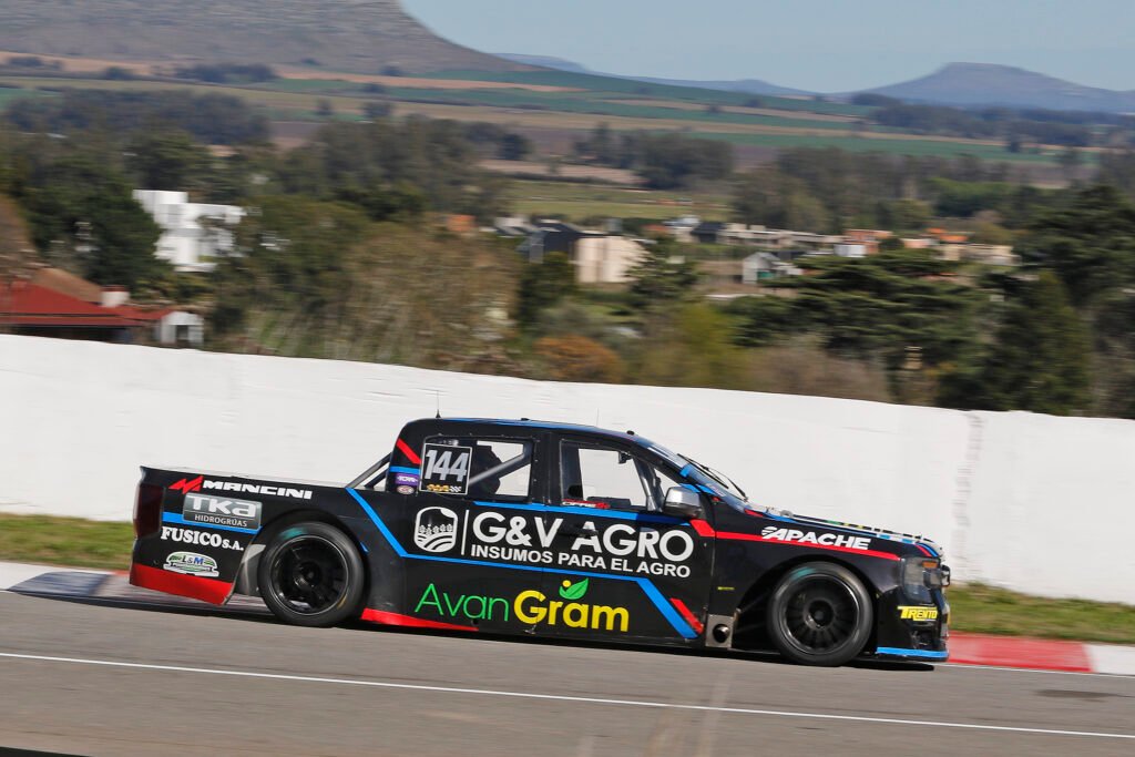 Victoria de Sganga en el TC Pista Pick Up en Balcarce 2 Cifre fue segundo en la final del TC Pista Pick Up en Balcarce