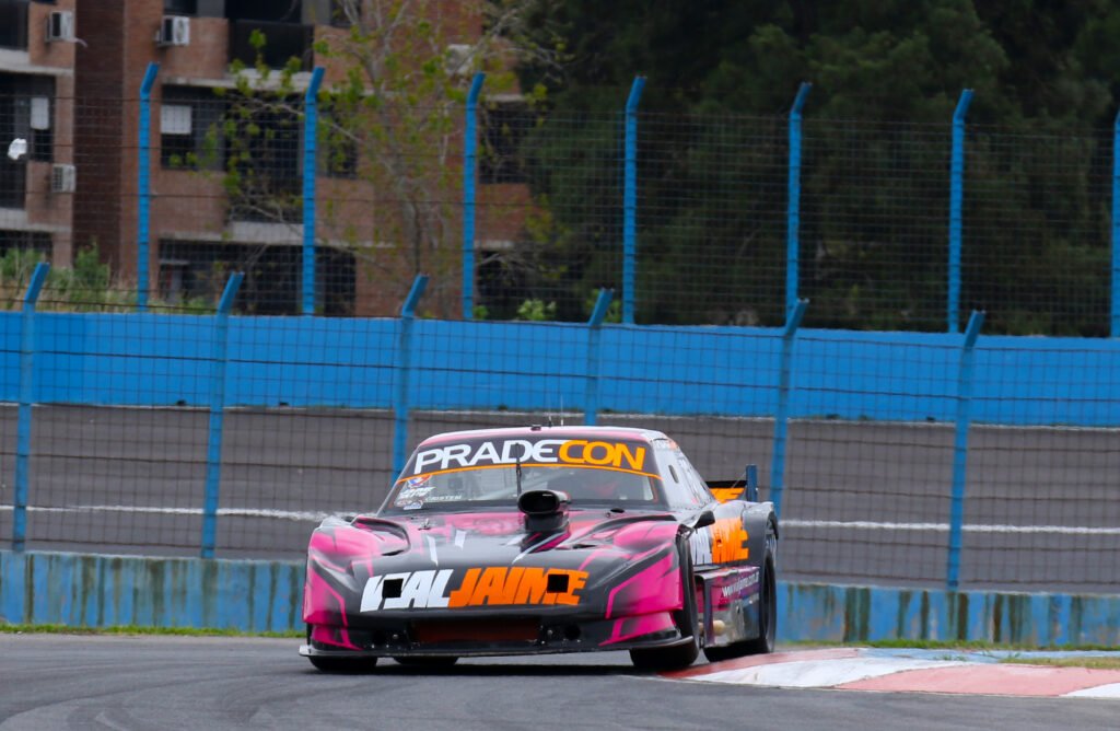 Nicolás Jaime ganó en Rosario y se quedó con la Etapa Regular del TC Mouras 2 Nicolas Jaime ganó la final del TC Mouras