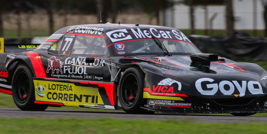 Protagonismo recuperado y pasaje asegurado: Ignacio Vilas cerró la Etapa Regular en Rosario con la mira en los Play-Off 3 BH7 4731