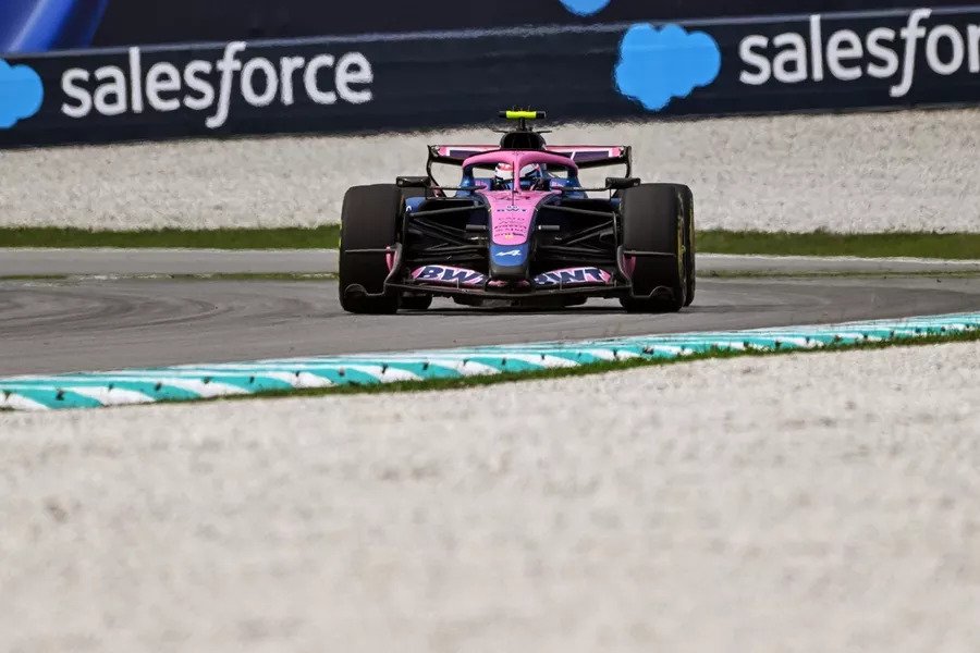 GP de Bahrein: Colapinto va por la remontada 2 Franco Colapinto largará 21 en el GP de Bahrein