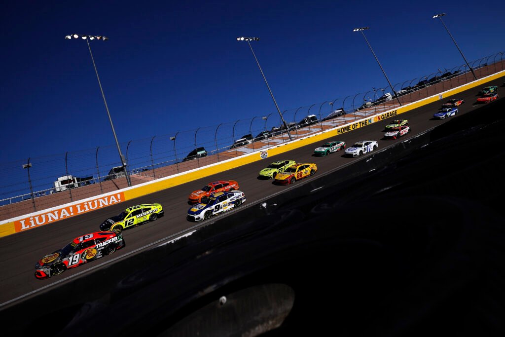 El pelotón de la NASCAR Cup en Las Vegas