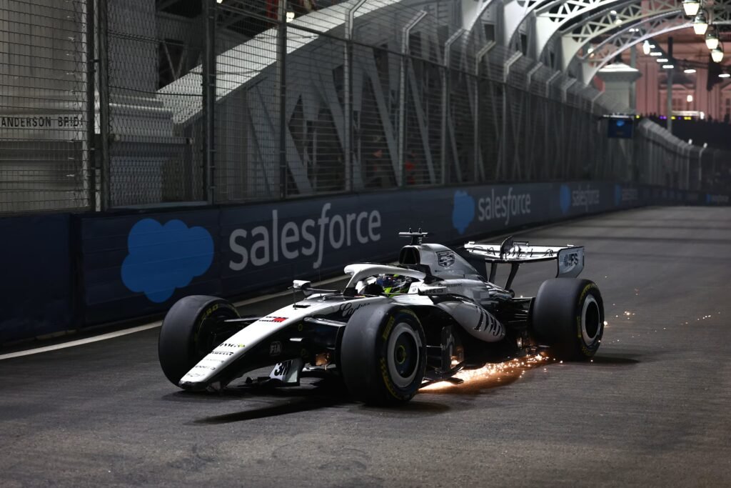 Franco Colapinto largará 11 la Sprint de Singapur 3 Checo Pérez y el golpe que causó la neutralización en la SQ1