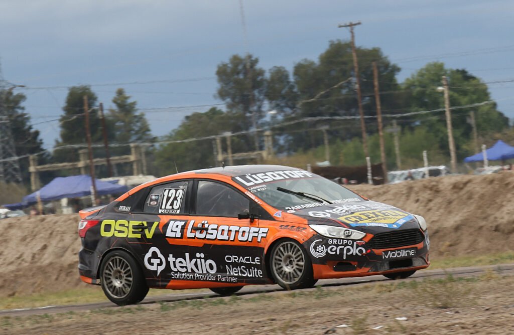 Mauricio Lambiris fue segundo en la final de la Clase 3 del TN APAT