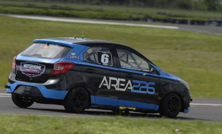 Spinella ganó la serie más rápida de la Clase 2 en el Turismo Pista en Concepción