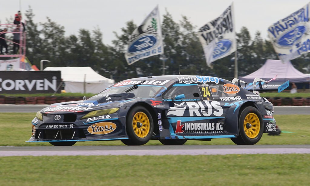 Josito Di Palma con el Camry del RUS MED Team