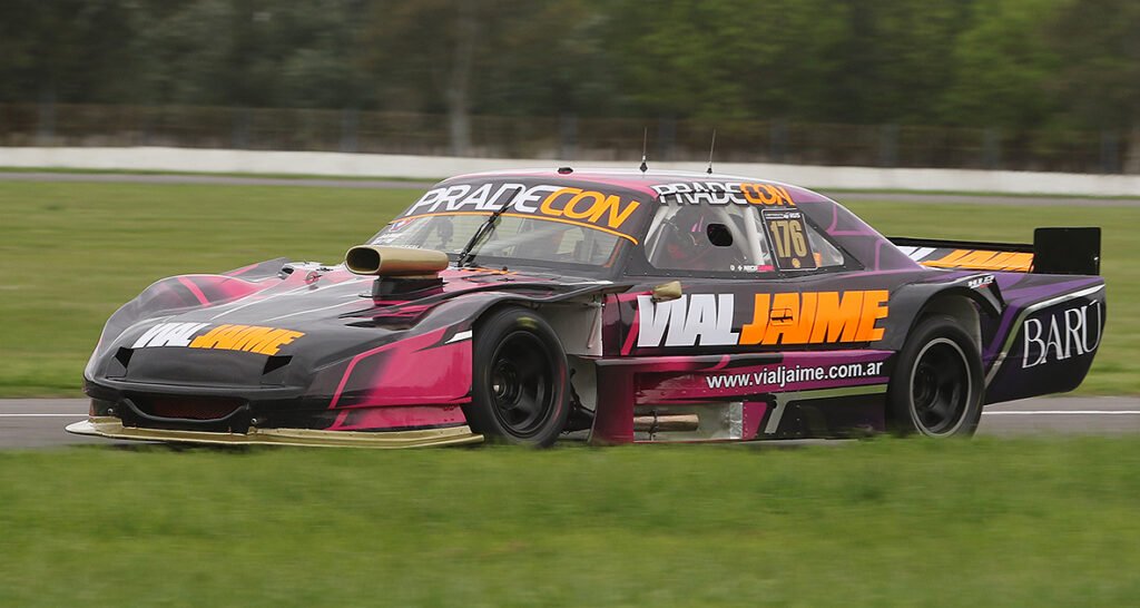 Maggini se lleva la victoria del TC Mouras en La Plata 3 LP1L2778