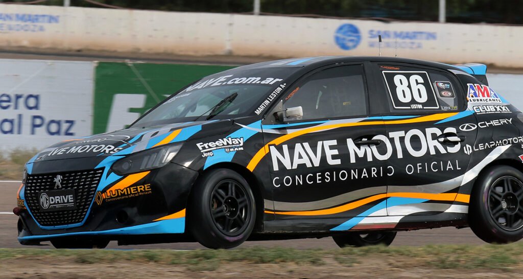 Dos que mantienen la ilusión de campeonato, Juan I Canela y Martin Leston 4 LP1L5835